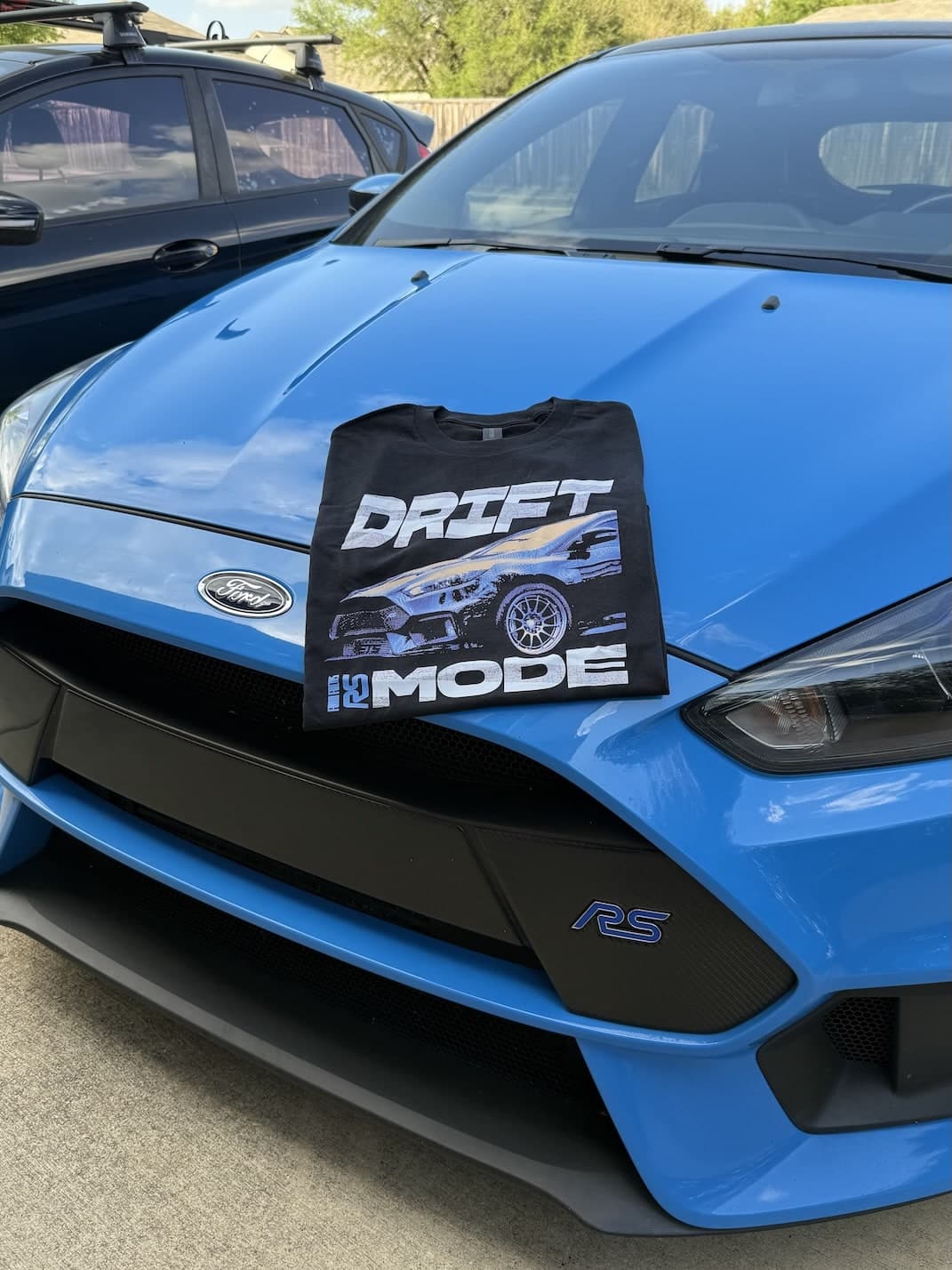 Designing t-shirts for my cars.